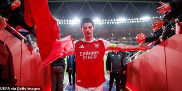 Arsenal’s Title Dream Wobbles — But the Race Is Still Alive