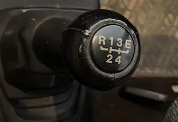 From Stick Shifts to Smart Drives: The Evolution and Hidden Secrets of Manual Transmissions