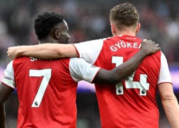 Arsenal Close in on Title as Gyökeres Shines in Routine Win Over Fulham