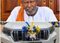 Tooro, Musuuga Charles Kamurasi Receives New Vehicle from Well-Wishers at Karuziika Palace